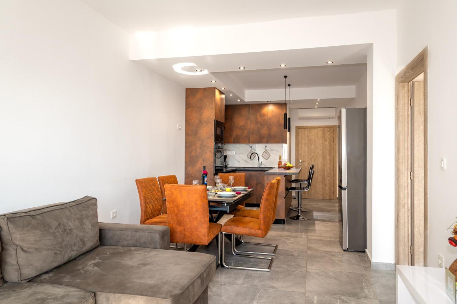 Luxury With Balcony Seaview Brodarica (Sibenik-Knin)